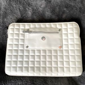 Knomo Laptop sleeve 15” white